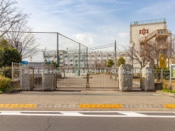 足立区伊興4丁目