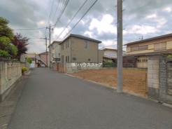 草加市新善町