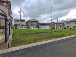 草加市氷川町