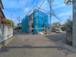 草加市弁天4丁目