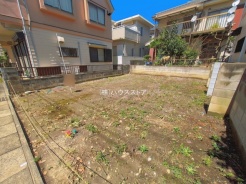 草加市氷川町